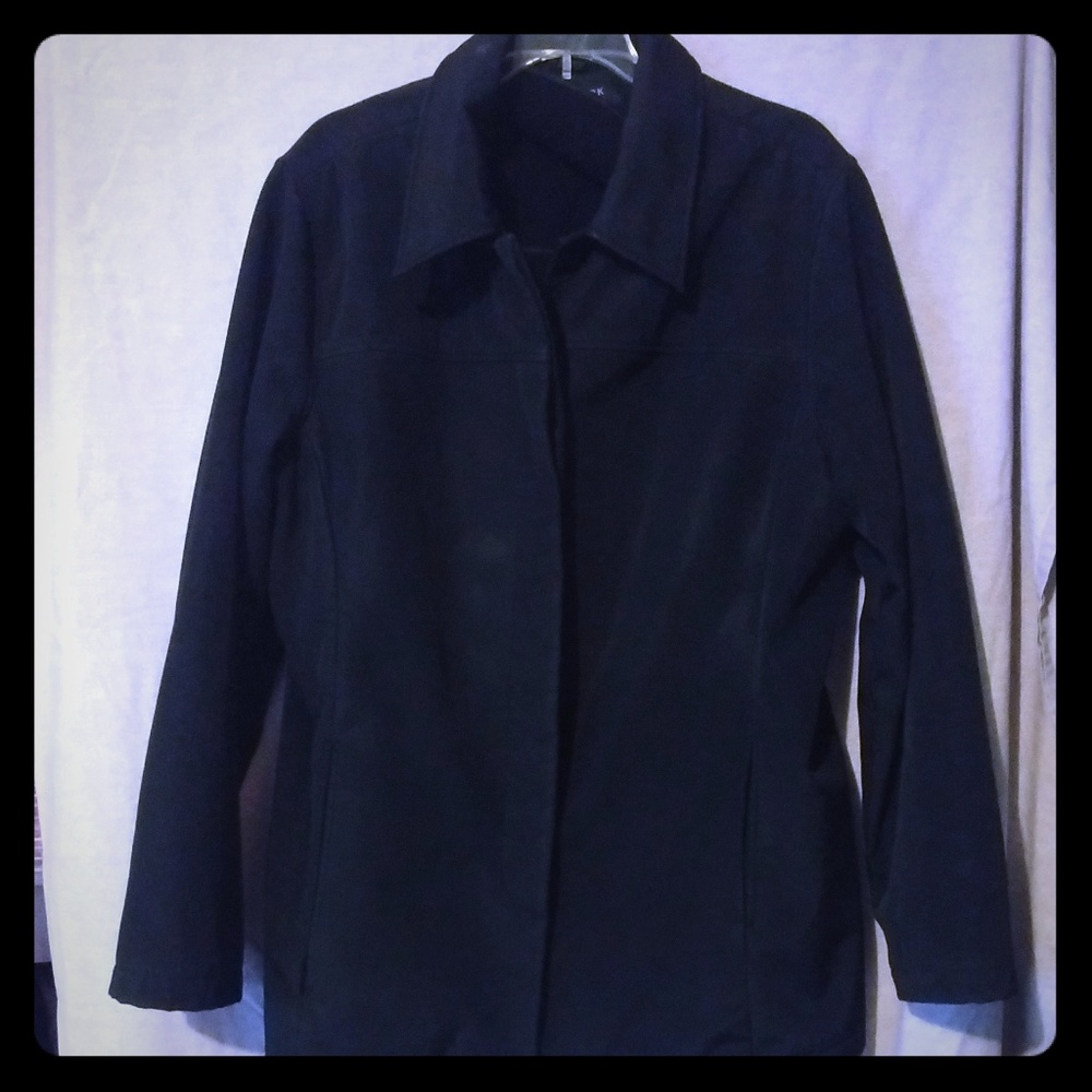 Black button jacket